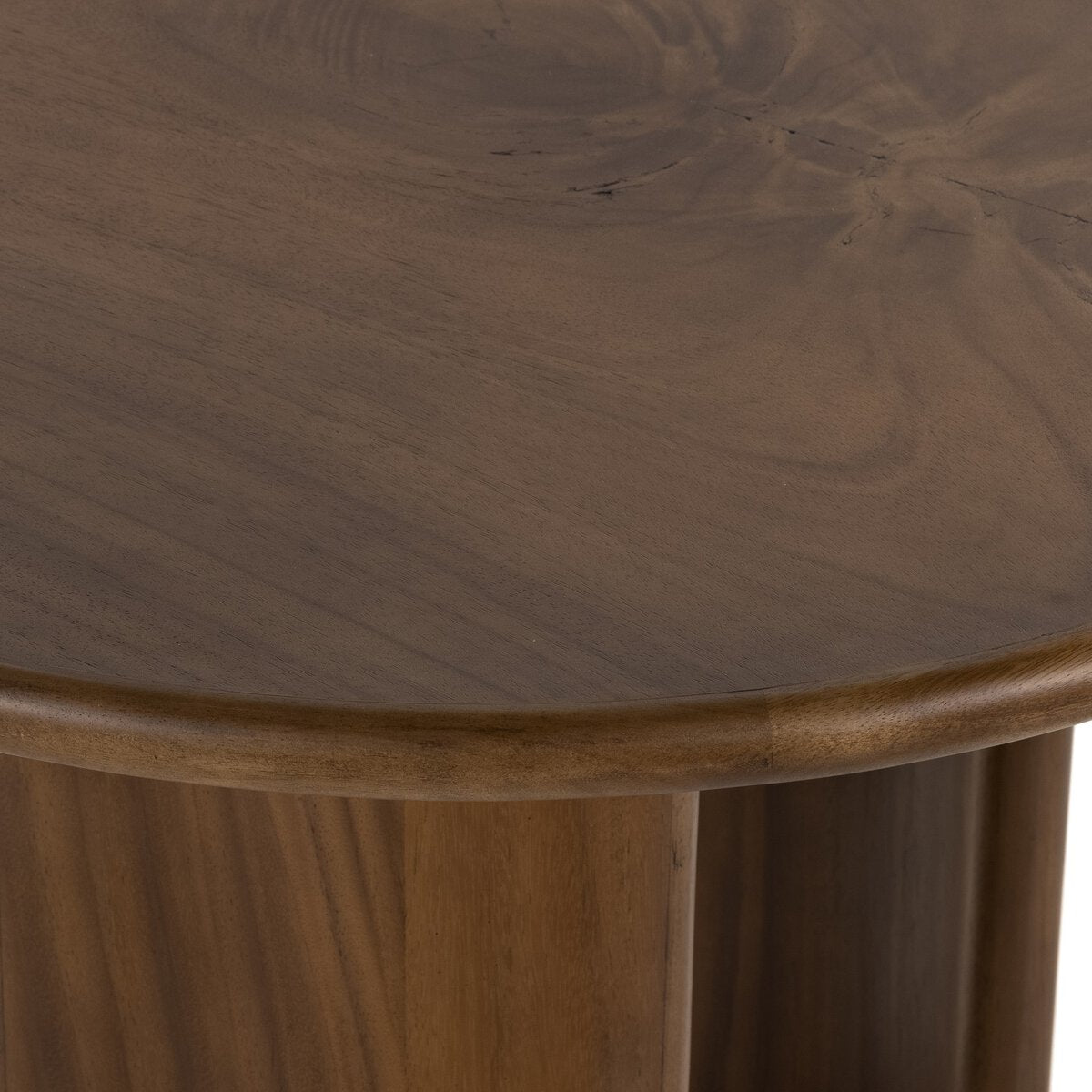 Lunas Dining Table
