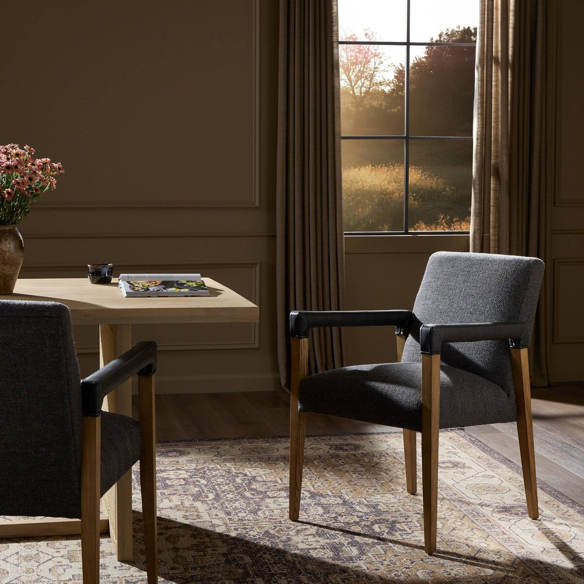 Reuben Dining Chair - Thames Ash - Lamont Oak - 105591-015_4