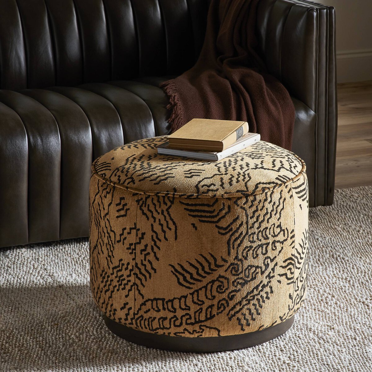 Sinclair Round Ottoman - Balkan Ochre - 106074-021_4