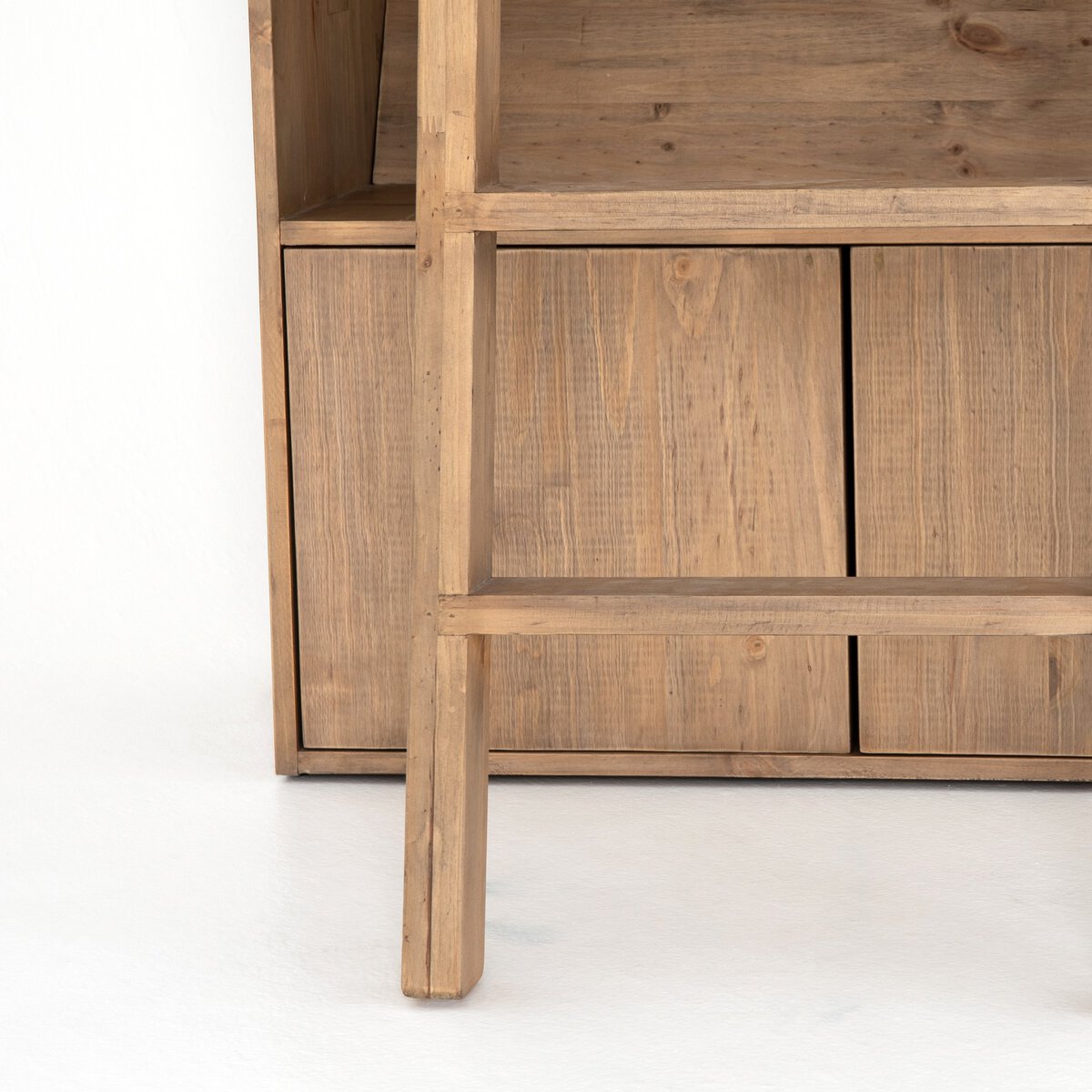 Bane Bookshelf w/ Ladder