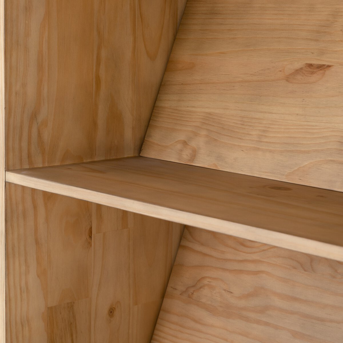 Bane Triple Bookshelf w/ Ladder