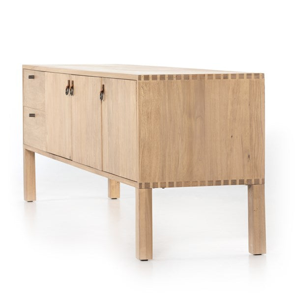 Isador Media Console