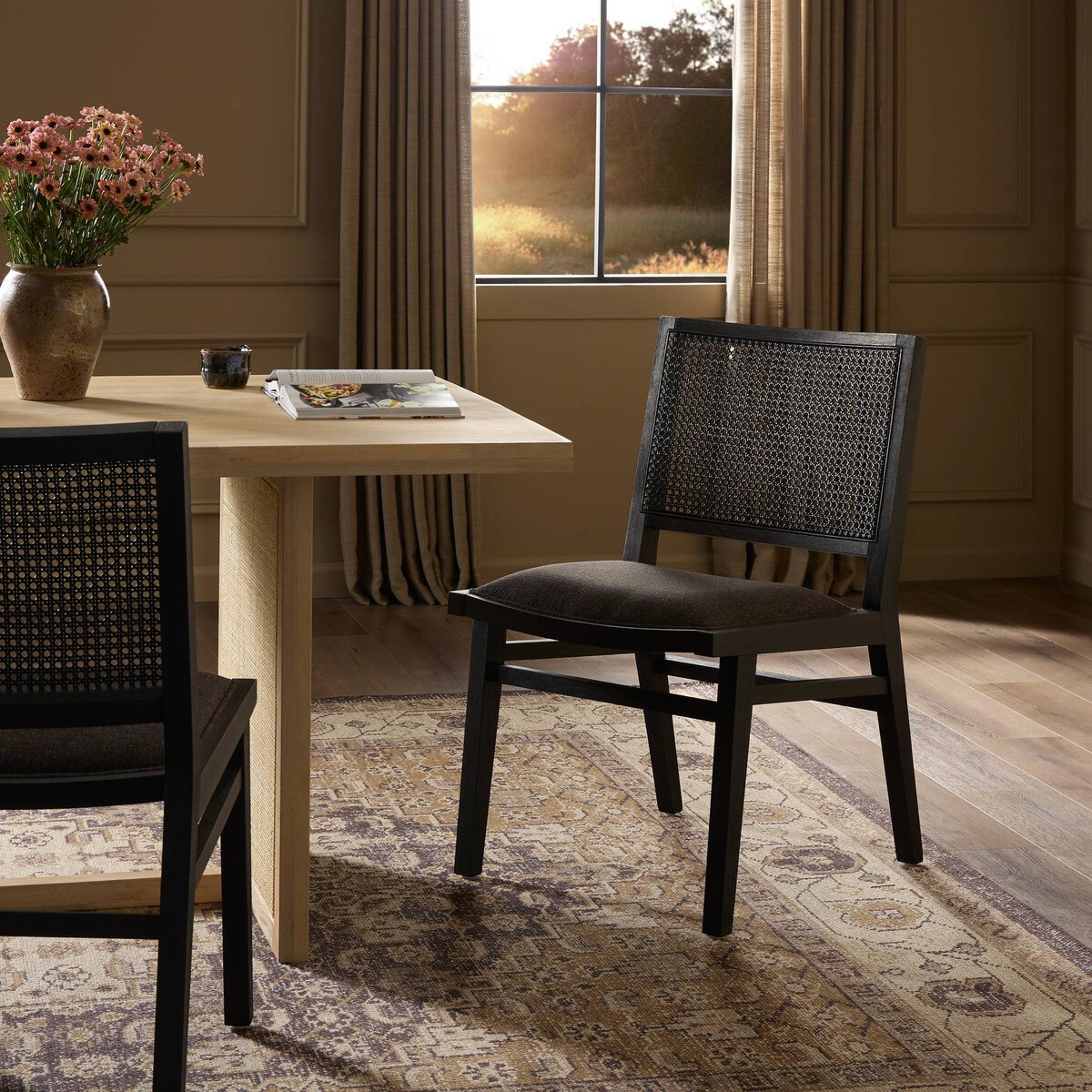 Sage Dining Chair - Antwerp Noir - 224376-011_4