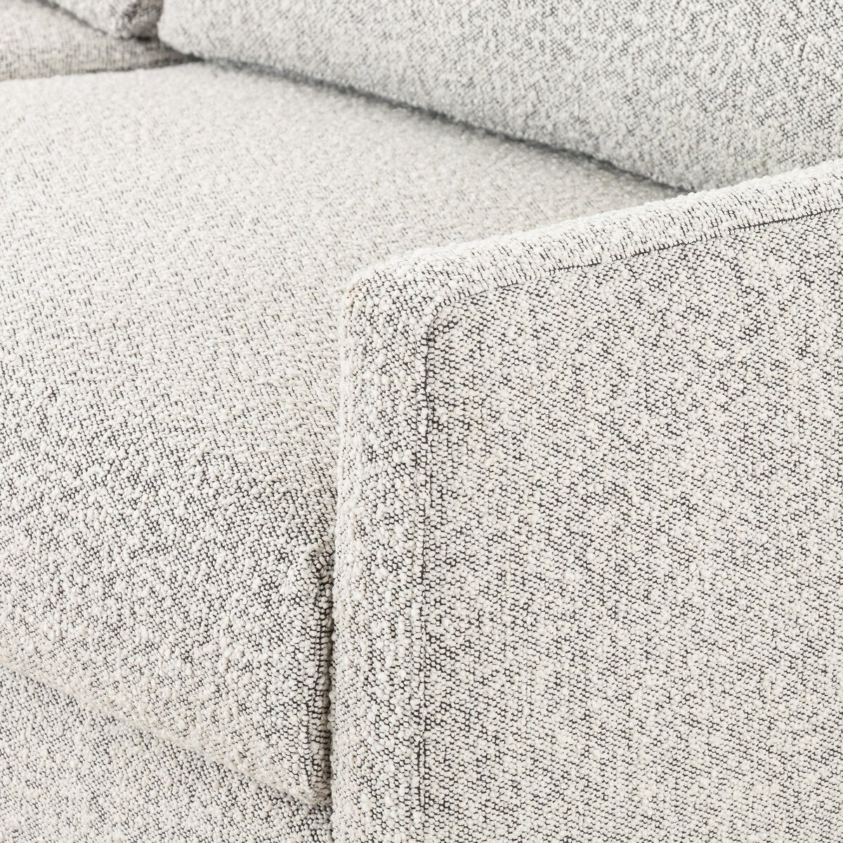 Vanna Sofa