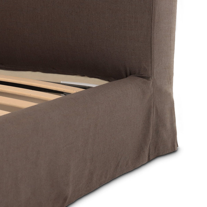 Aidan Slipcover Bed - Queen - Savoy Coffee - 234707-014_7