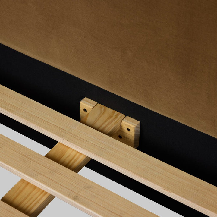 Quincy Bed - Surrey Ochre - King - 235838-010_7