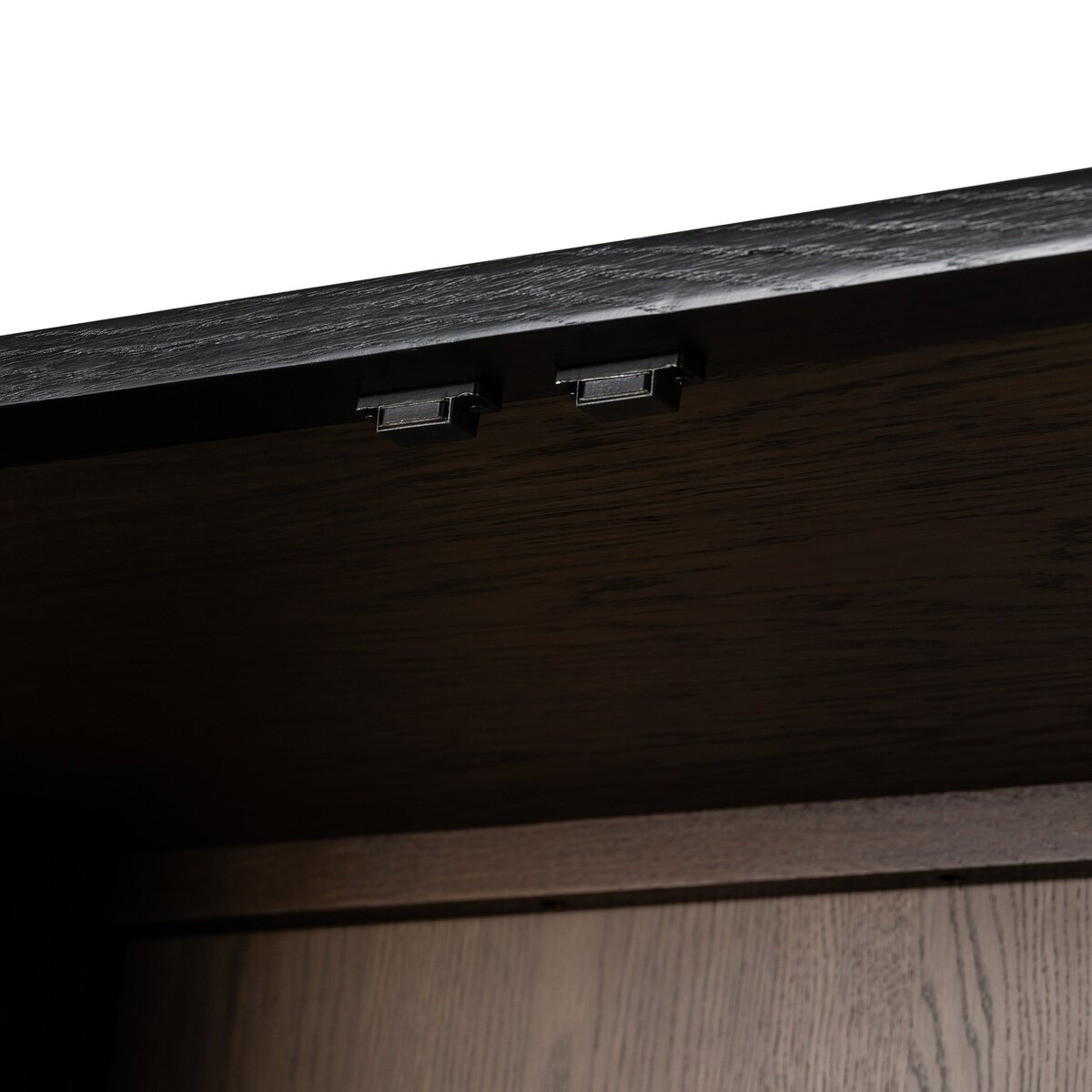 Bolsa Cabinet