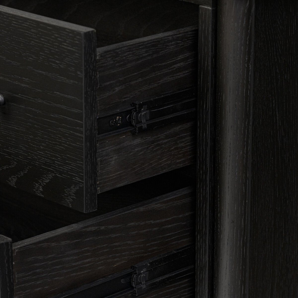 Roark Nightstand
