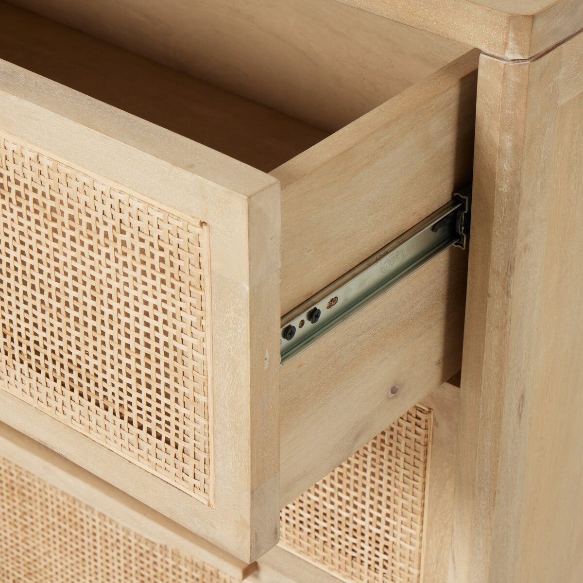 Sydney 9 Drawer Dresser