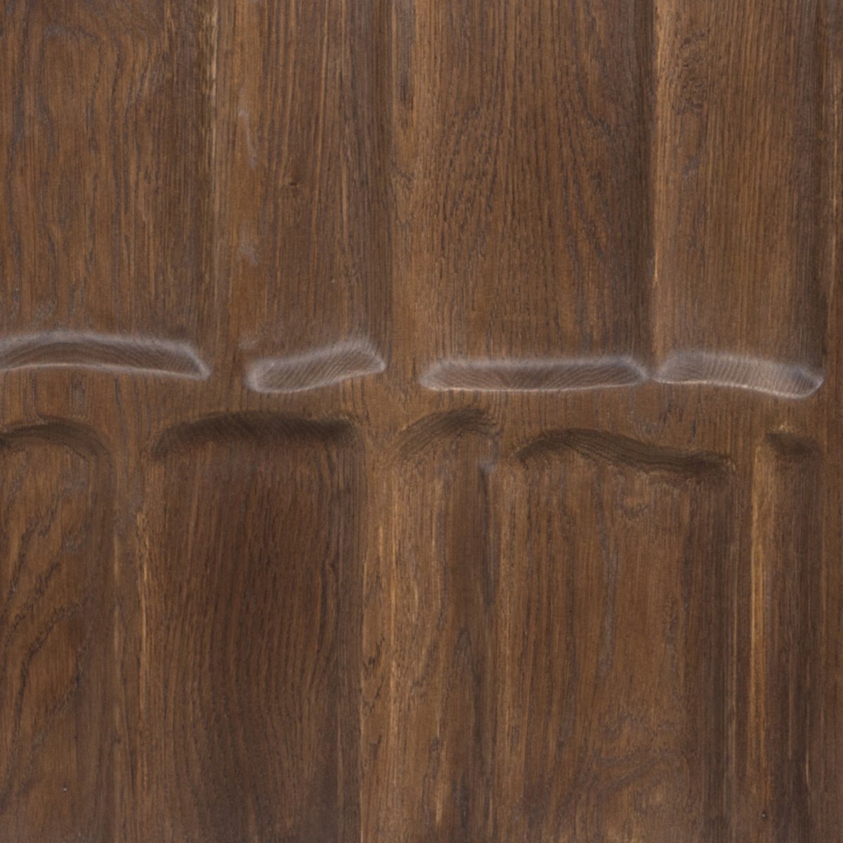 Ezri Sideboard