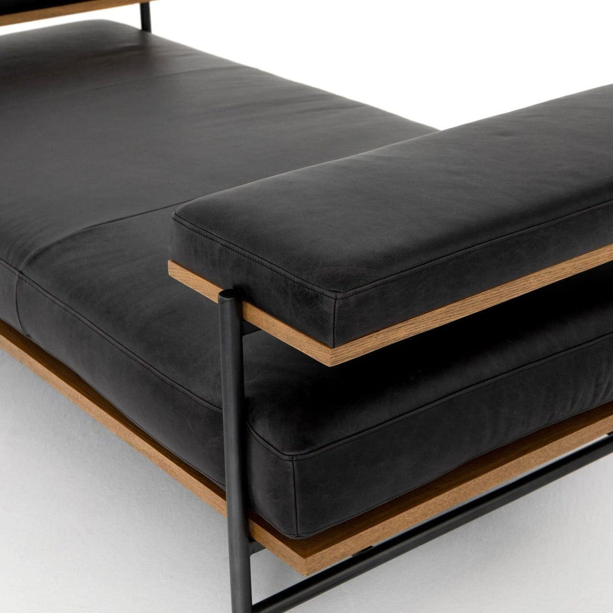 Luna Chaise