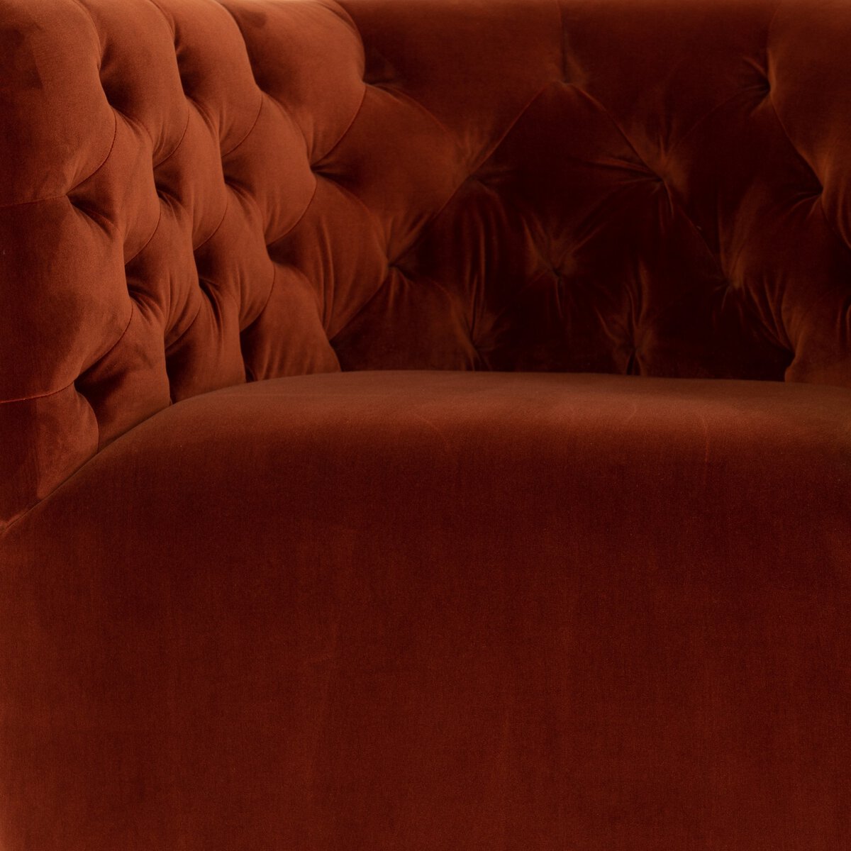 Hanover Swivel Chair