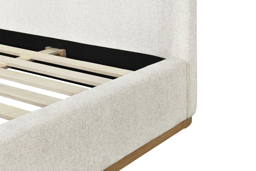 Noir Bed