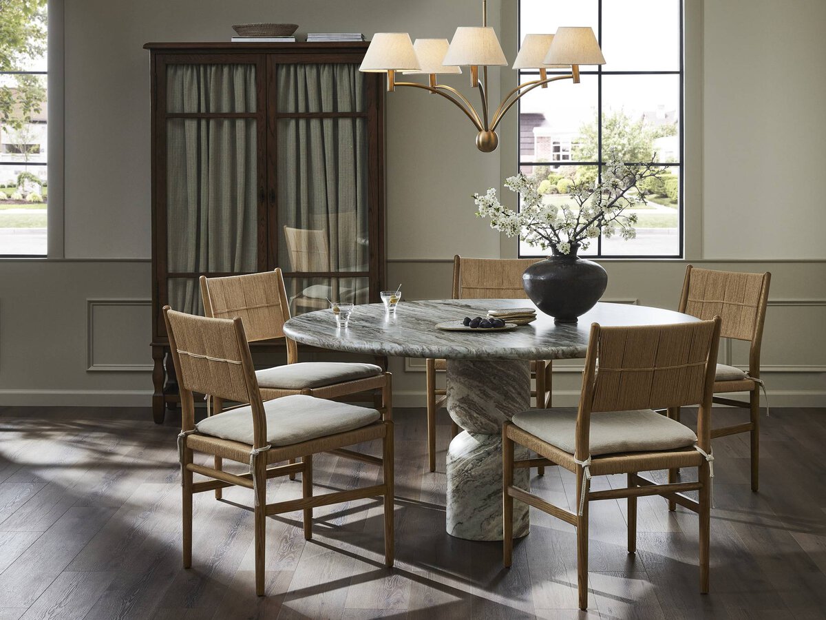 Figueroa Dining Table