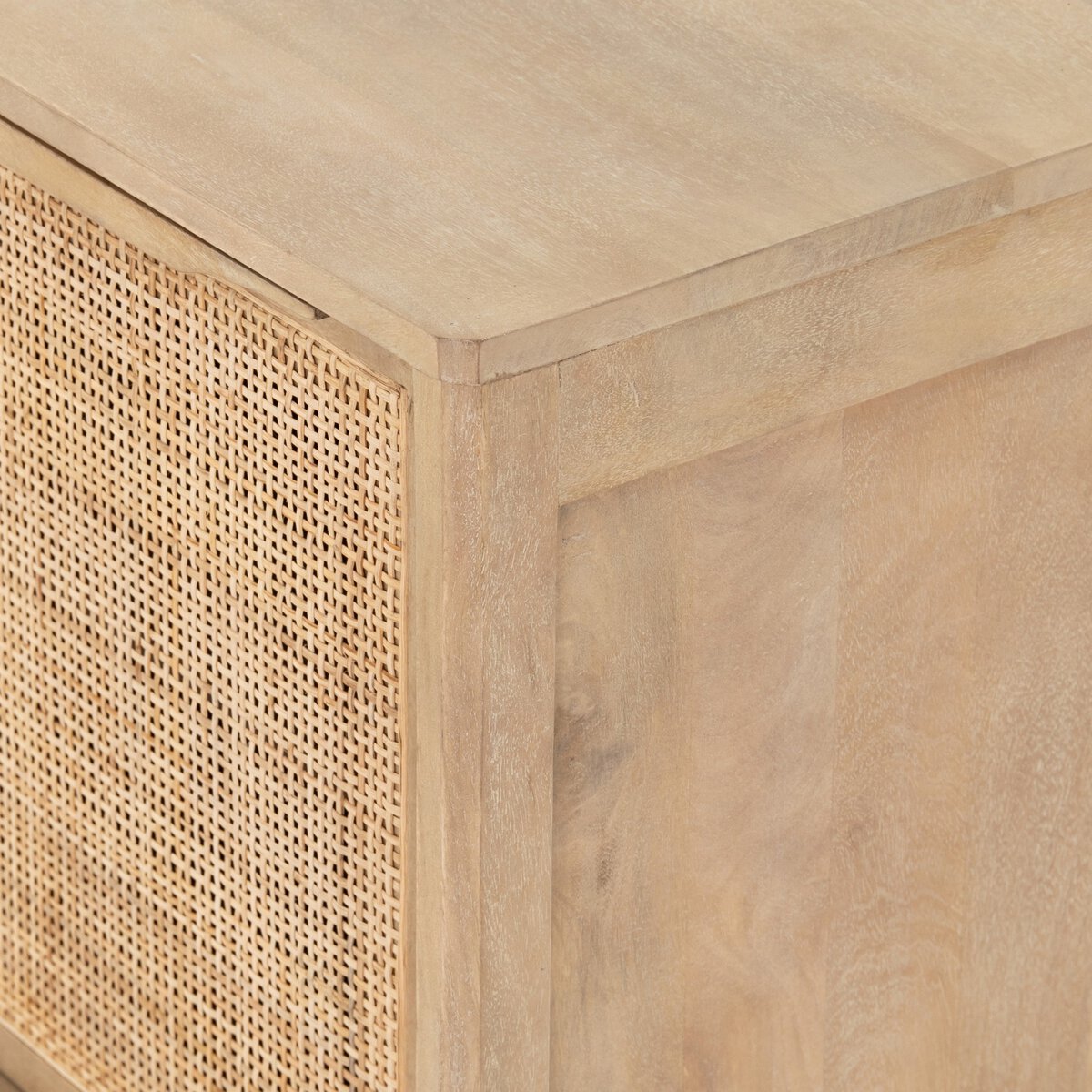 Sydney Nightstand