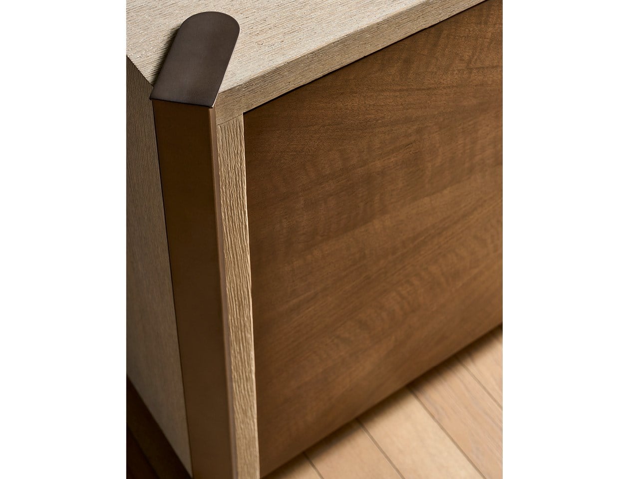 Modern Mist Credenza - Default - U560A678_2