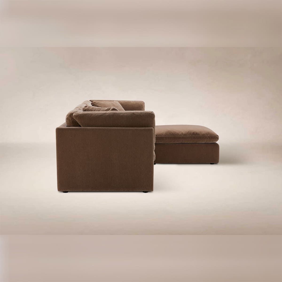 Hilton 4-pc Modular Sofa W/Ottoman
