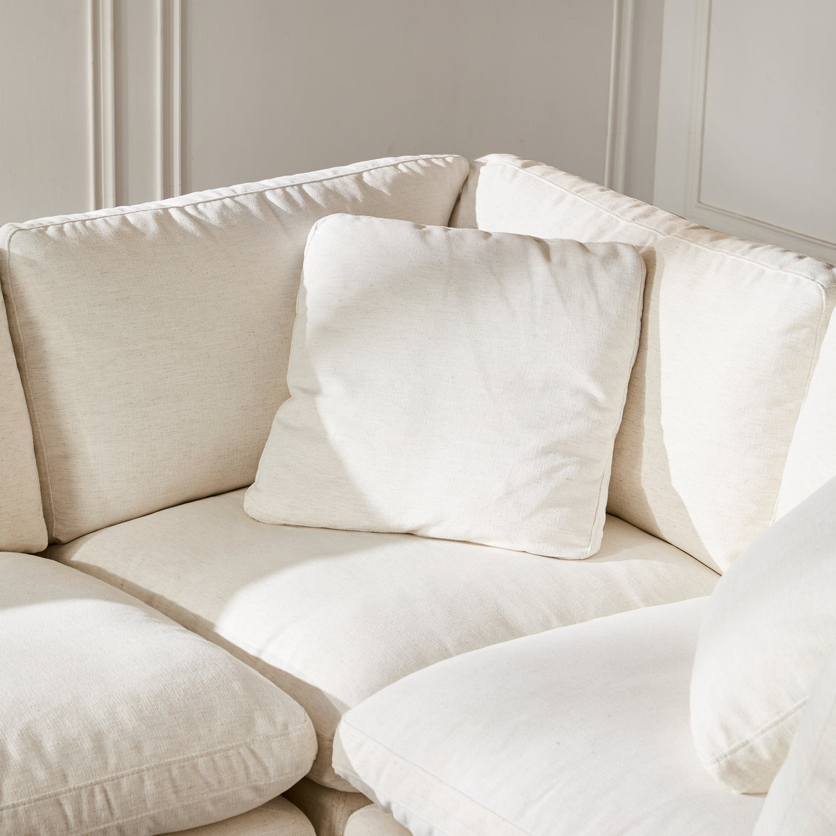 Hilton 3-pc Modular Sofa W/Ottoman