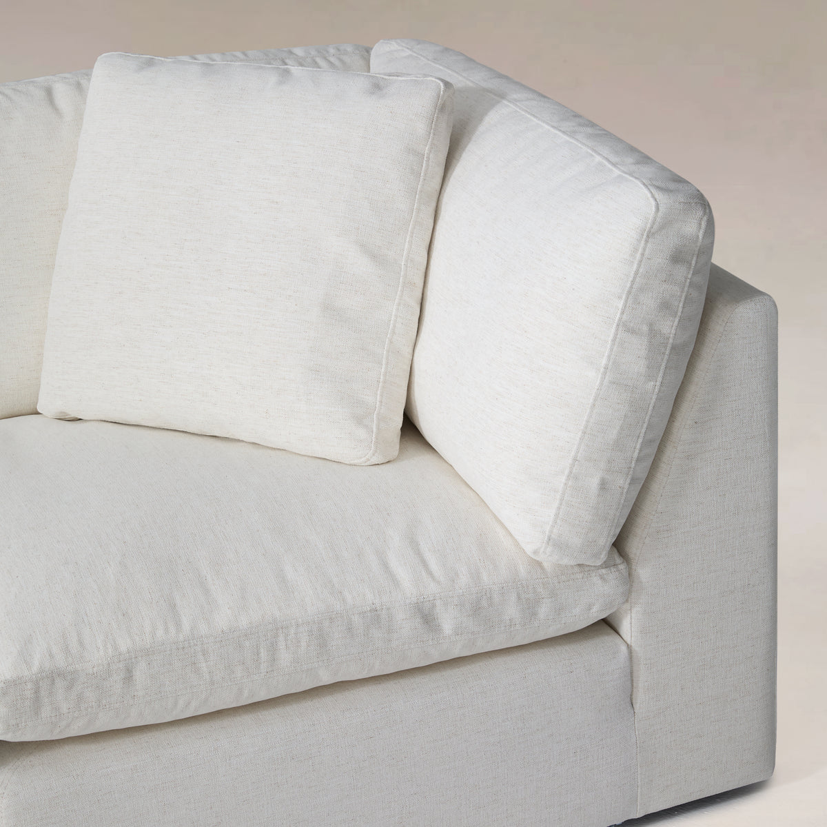 Hilton 3-pc Modular Sofa W/Ottoman