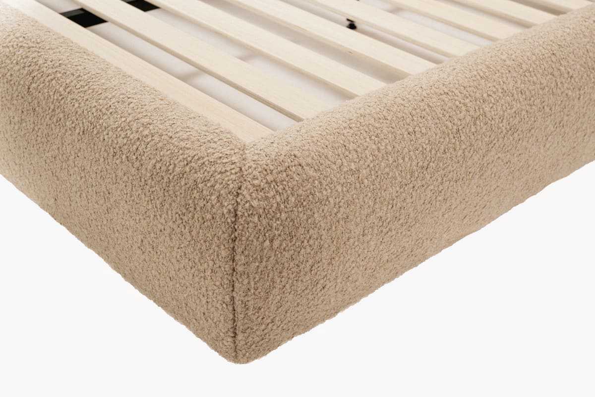 Solana Bed
